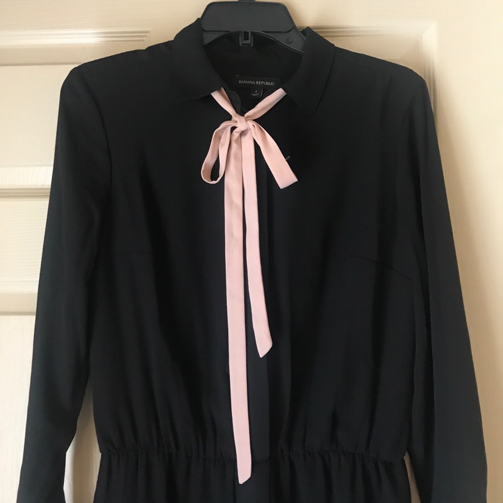 Banana Republic // black dress, size 4 - Picture 2 of 4